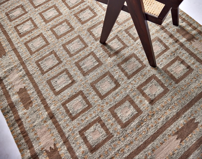 Ručně vázaný kusový koberec Guggenheim DESP P81 Brown Natural č.4