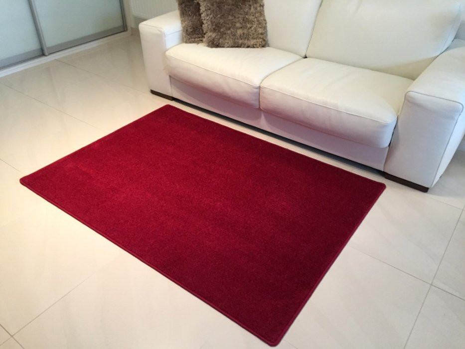 Kusový vínově červený koberec Eton - 60 x 60 cm č.1