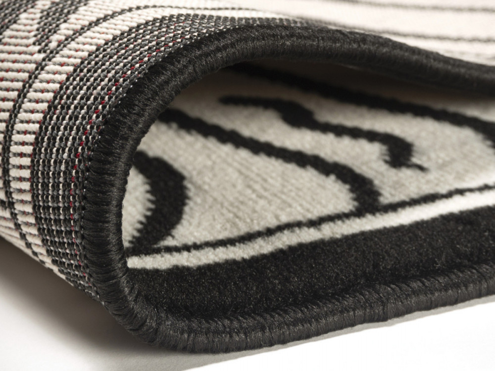 AKCE: Kusový koberec Zebra black/white č.5