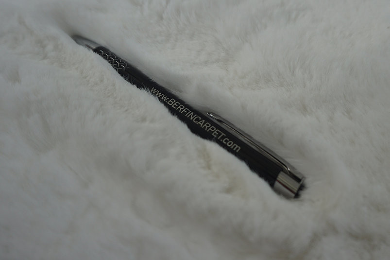 Kusový koberec Fluffy 4020 white č.2