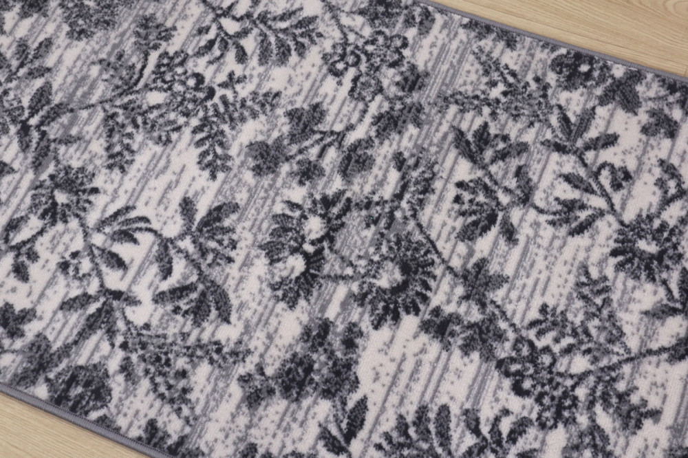 AKCE: Kusový koberec Flowers grey č.2