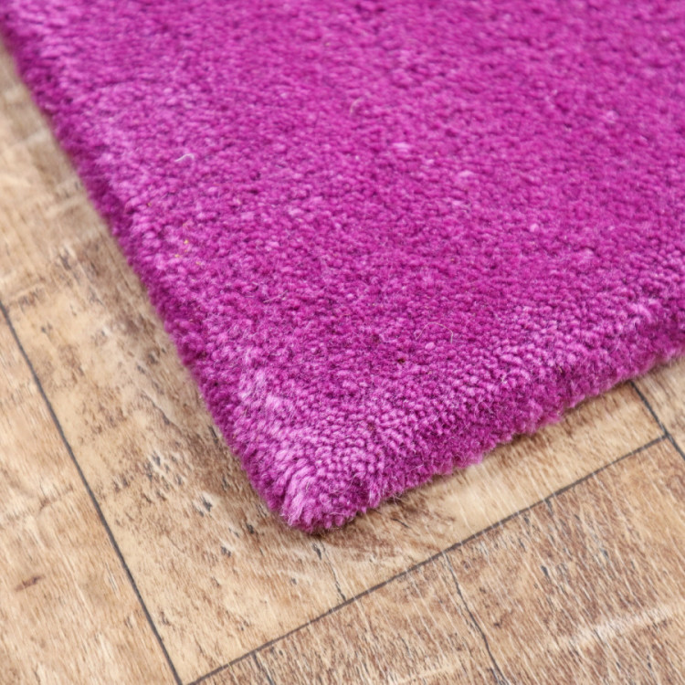 Ručně všívaný kusový koberec Asra wool lila č.5