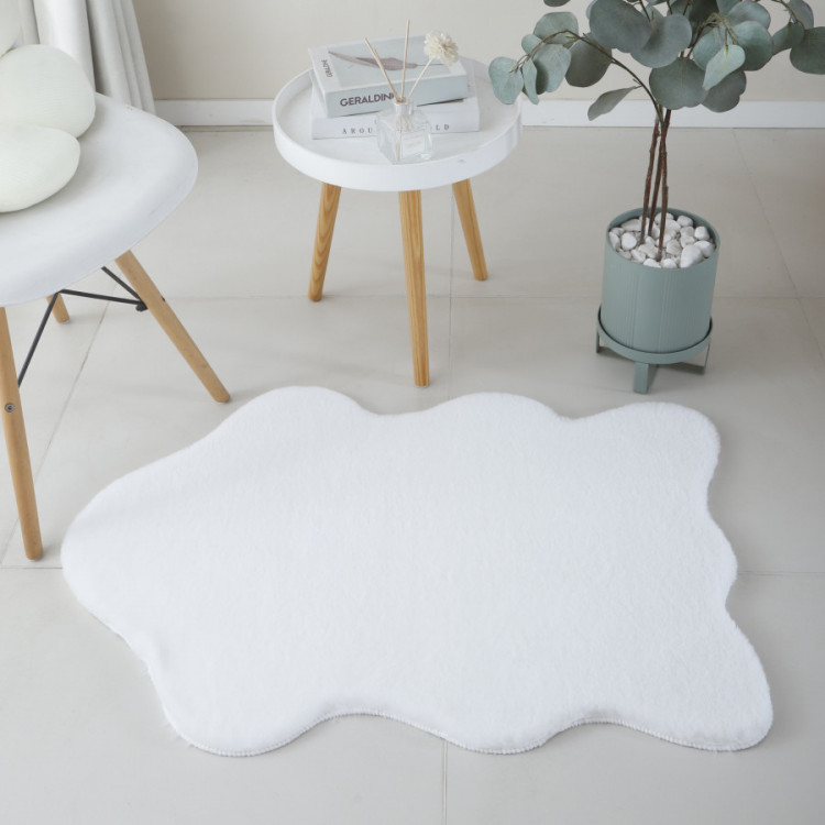 Kusový koberec Caty 5308 White č.2