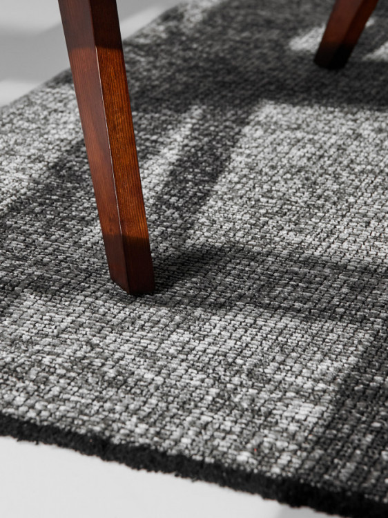 Běhoun Brilliance Prisma 106310 Silver Grey z kolekce Elle č.7