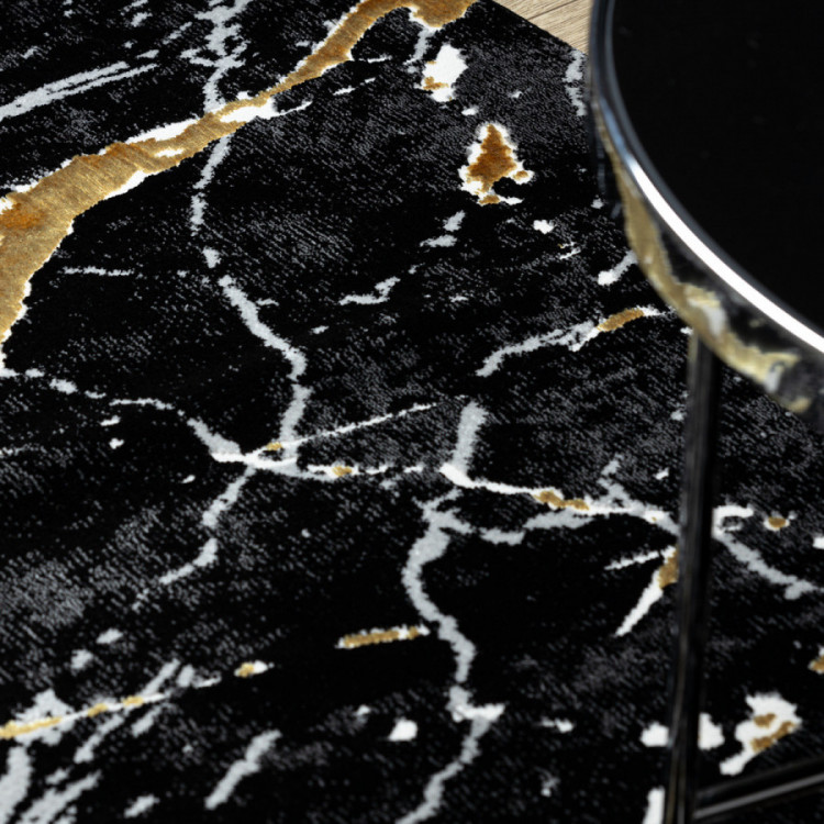 Kusový koberec Allure 1963 black/gold č.7