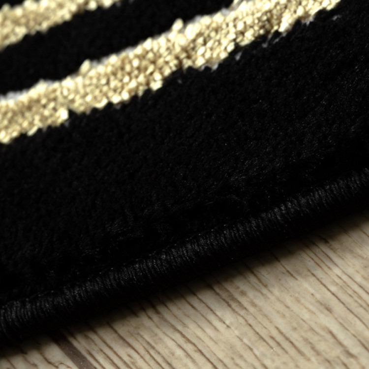 Kusový koberec Allure 1968 black/gold kruh č.4
