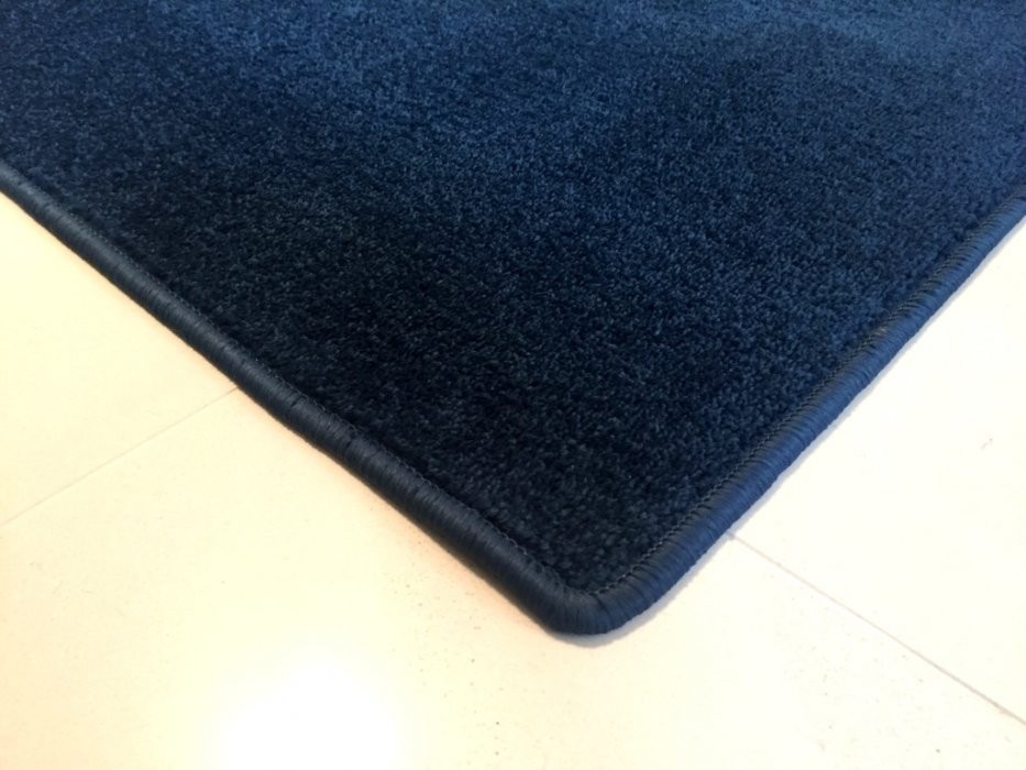 Kusový tmavě modrý koberec Eton č.4