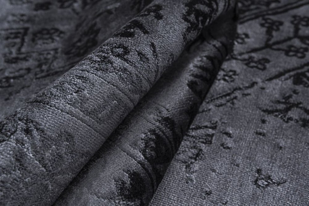 Kusový koberec Make Up 9518A black - 160 x 230 cm č.1