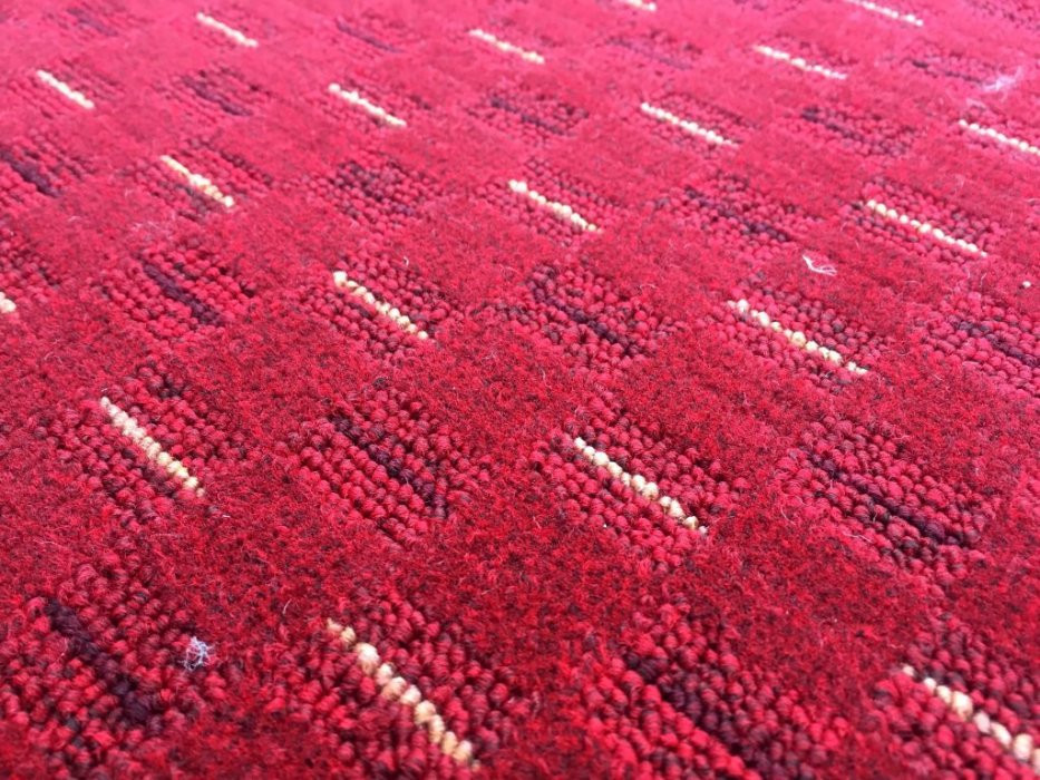 Kusový koberec Valencia červená č.3