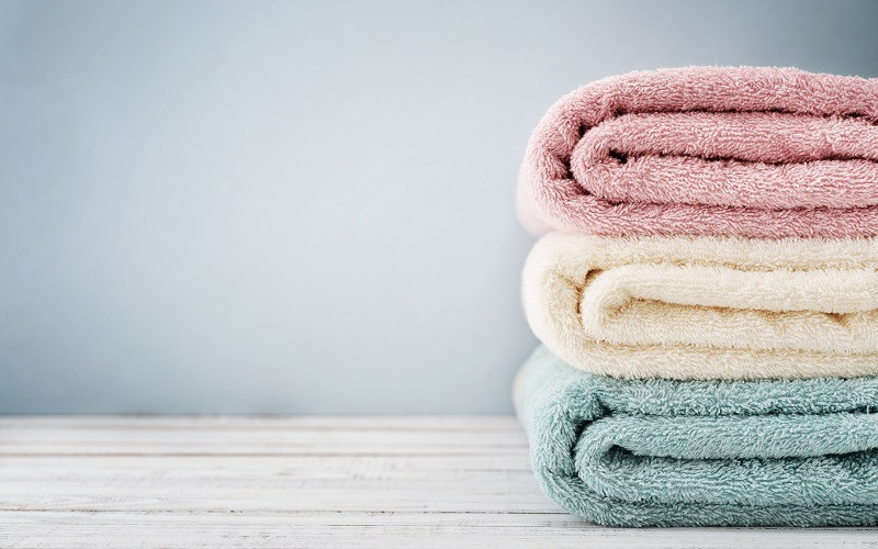 Jak vybrat ručníky do Vaší koupelny a pečovat o ně, aby Vám vydržely léta