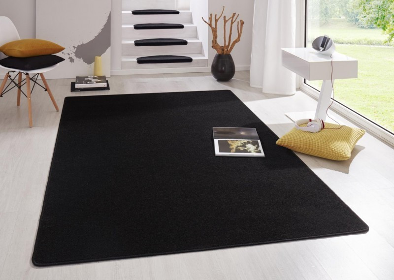 Kusový koberec Fancy 103004 Schwarz - černý č.2