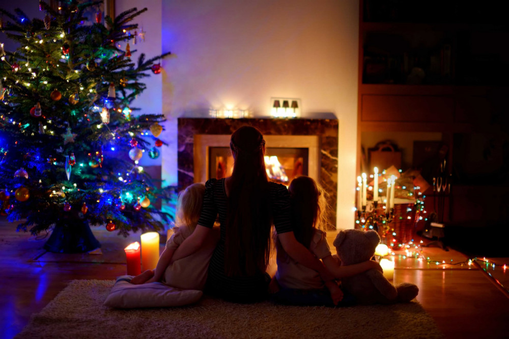Užijte si Štědrý večer! Skvělou atmosféru vytvoří dekorace i vánoční ubrus